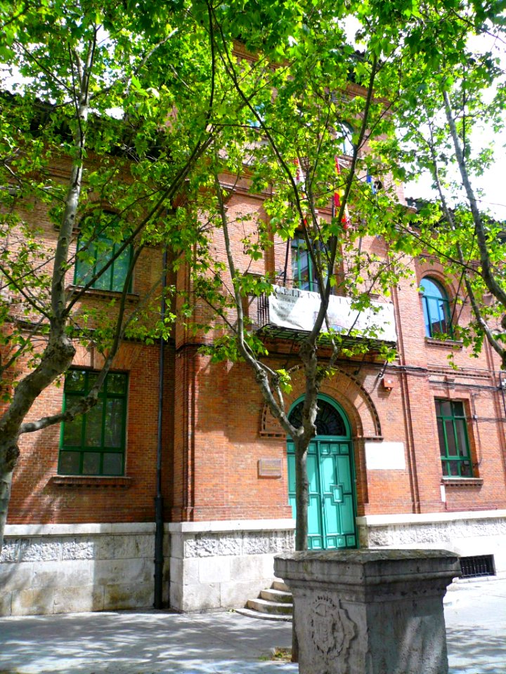 Valladolid - CEIP Isabel la Católica 6