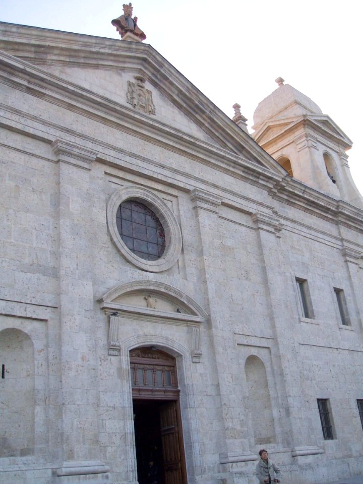 Valladolid - Convento de los Agustinos Filipinos (Museo Oriental), exterior 4