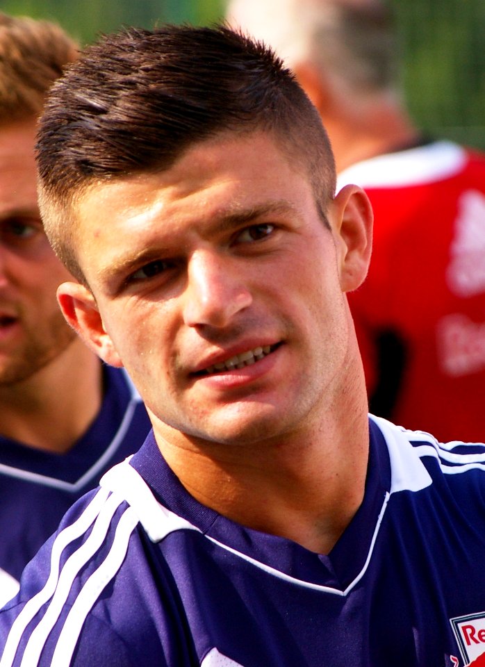Valon Berisha19