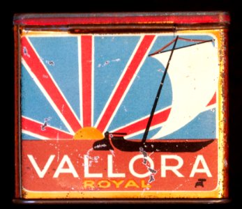 Vallora Royal cigarettes tin