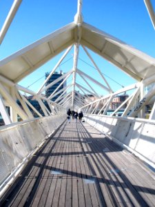 Valladolid - Pasarela de acceso al Museo de la Ciencia 3