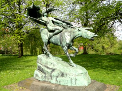 Valkyria (Sinding), Copenhagen - DSC07172