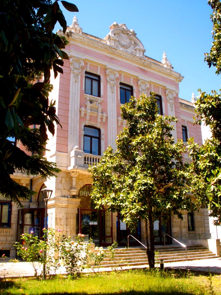 Valladolid - Antiguo Banco Castellano (oficina BBVA) 11