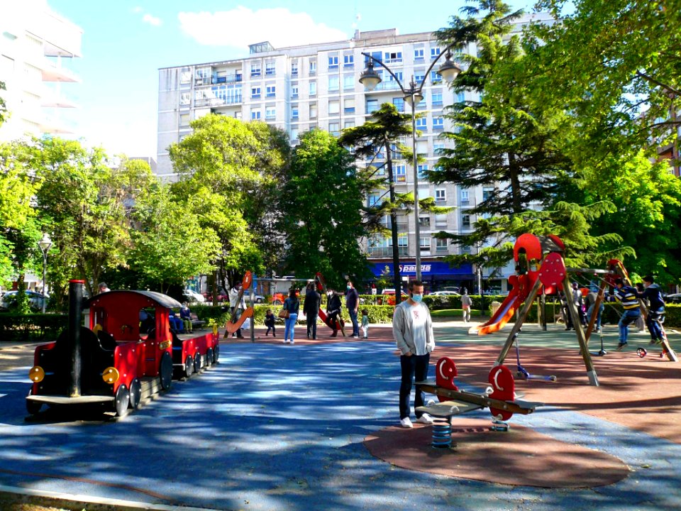 Valladolid - Plaza de Poniente 16