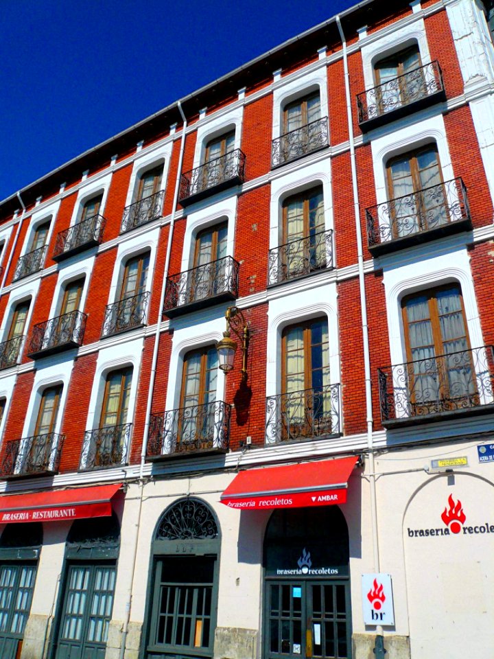 Valladolid - Acera de Recoletos (01) 05