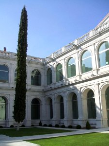 Valladolid - Patio del Convento de los Agustinos Filipinos (Museo Oriental) 02