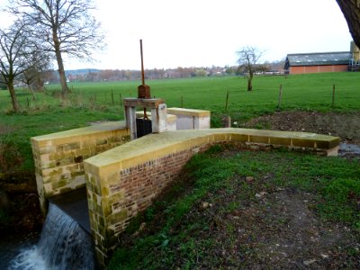 Vaals-Sluisje in de Zieversbeek voor Frankenhofmolen (2)