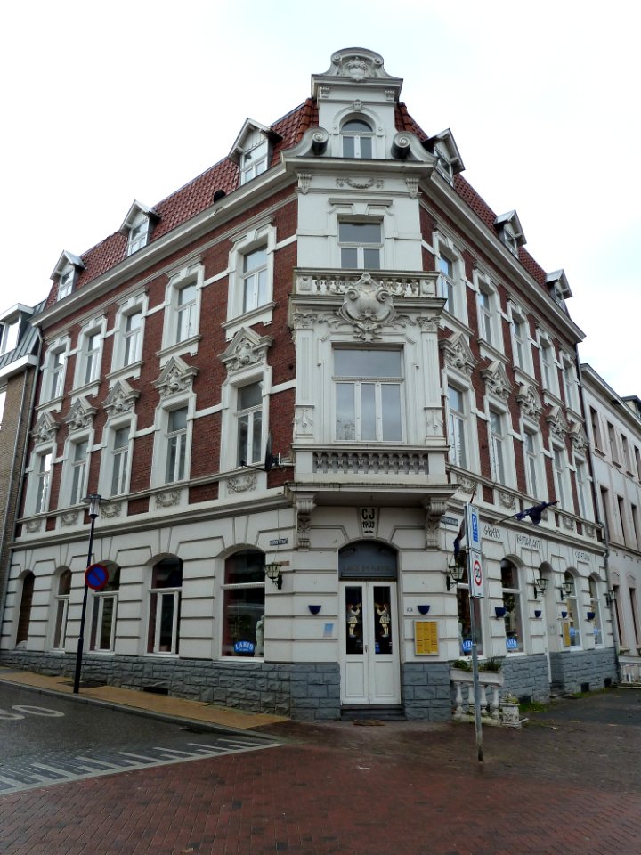 Vaals-Maastrichterlaan 104