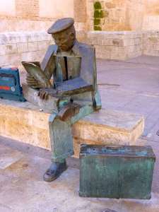 Valdepeñas - Esculturas y monumentos 03