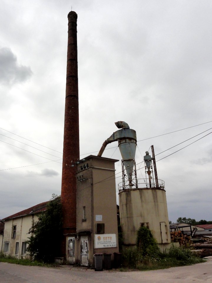 Val-d'Ornain (Meuse) Mussey, cheminée d'usine