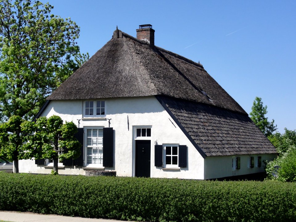Valburg Rijksmonument 36726 Tielsestraat 2