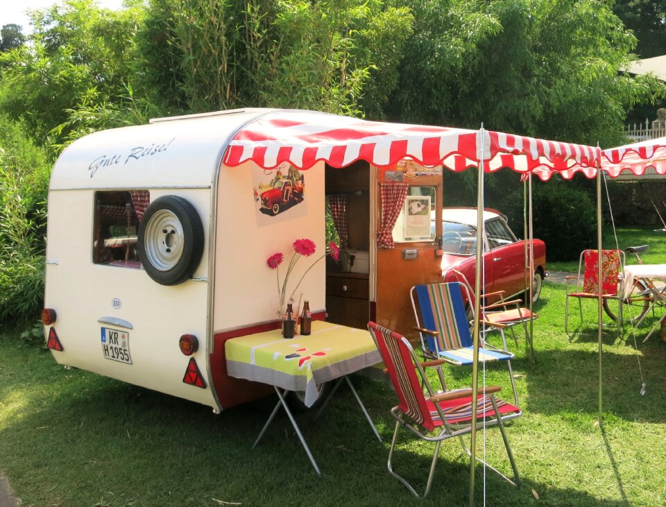 Autos classic car event caravan