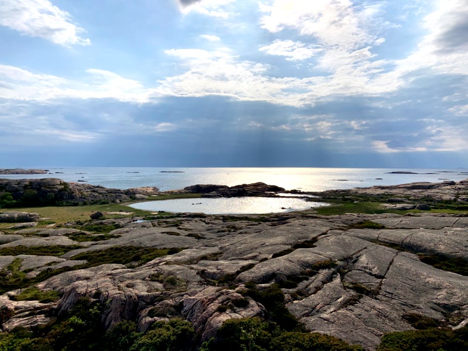 Valöns naturreservat hällarna vid Ljushålet
