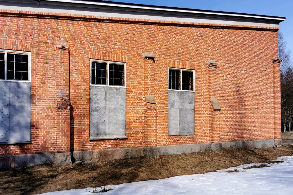 Vaala engine shed 20210421 05