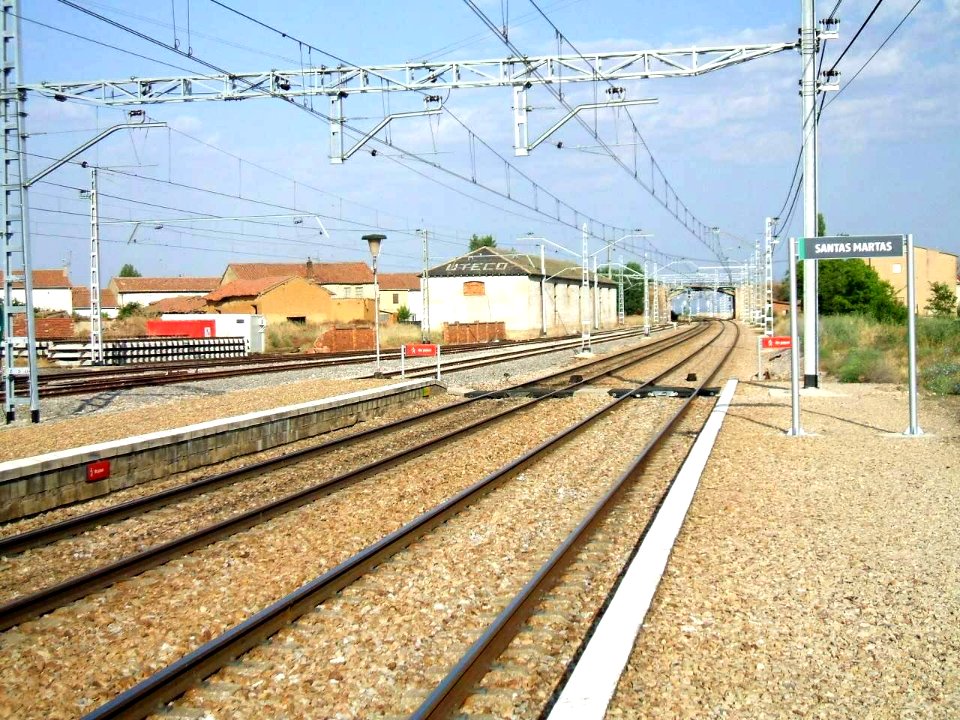 Valdearcos - Estación de Santas Martas 2