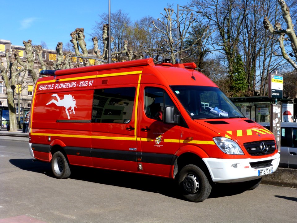 Véhicule plongeur SDIS-67