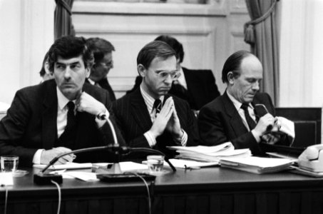 V.l.n.r. premier Lubbers, minister Ruding (Financiën) en minister Rietkerk (Binn, Bestanddeelnr 932-4122