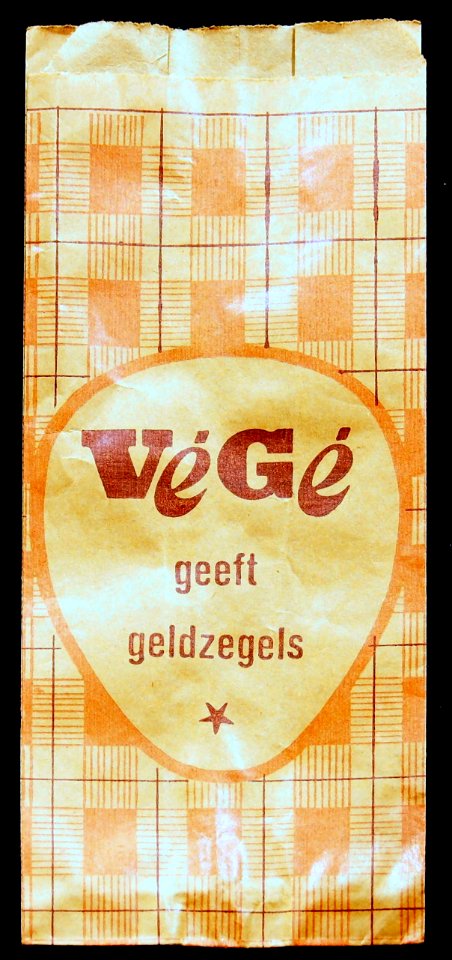 VéGé geeft geldzegels zakje