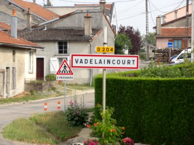 Vadelaincourt (Meuse) city limit sign