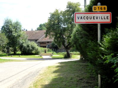 Vacqueville (M-et-M) city limit sign