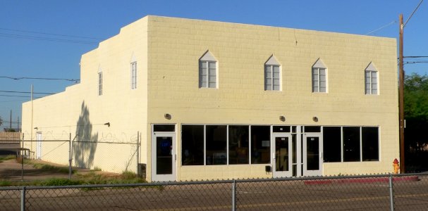V. W. Kilcrease building from NE 3