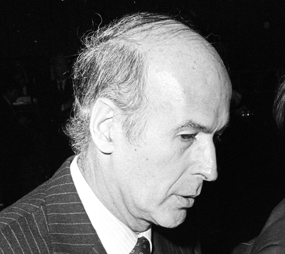 V. Giscard d'Estaing 1976 - cropped