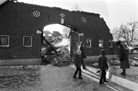 Vakantiecomplex Groot Deunk in Barlo dat de Bhagwan-beweging had willen kopen, i, Bestanddeelnr 931-9020