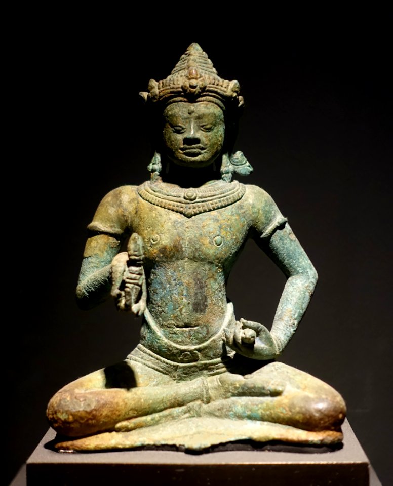Vajrasattva, Cambodia, Angkor Thom, 13th century AD, bronze - Linden-Museum - Stuttgart, Germany - DSC03720