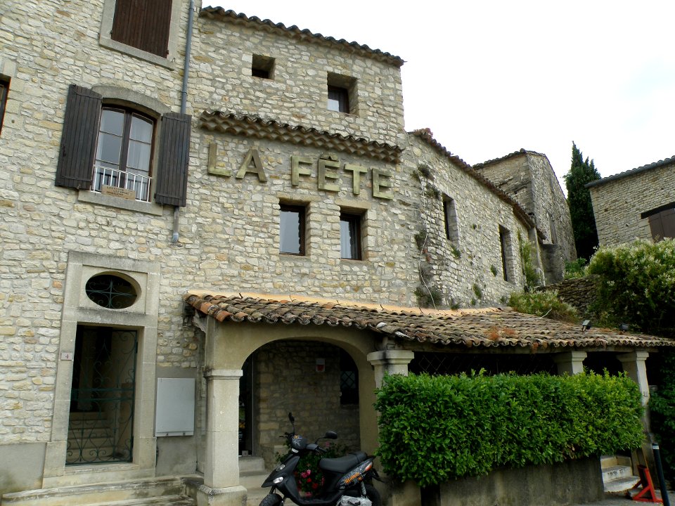 Vaison-la-Romaine Promenade des Consuls