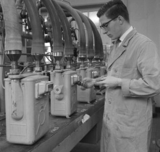 Vakopleiding bij GEB, Bestanddeelnr 912-4164