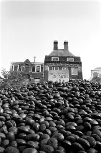 Vakantieregeling winkeliers. De kolenhandel met vakantie, Bestanddeelnr 915-4079