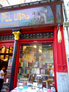 Valencia - El Asilo del Libro 2