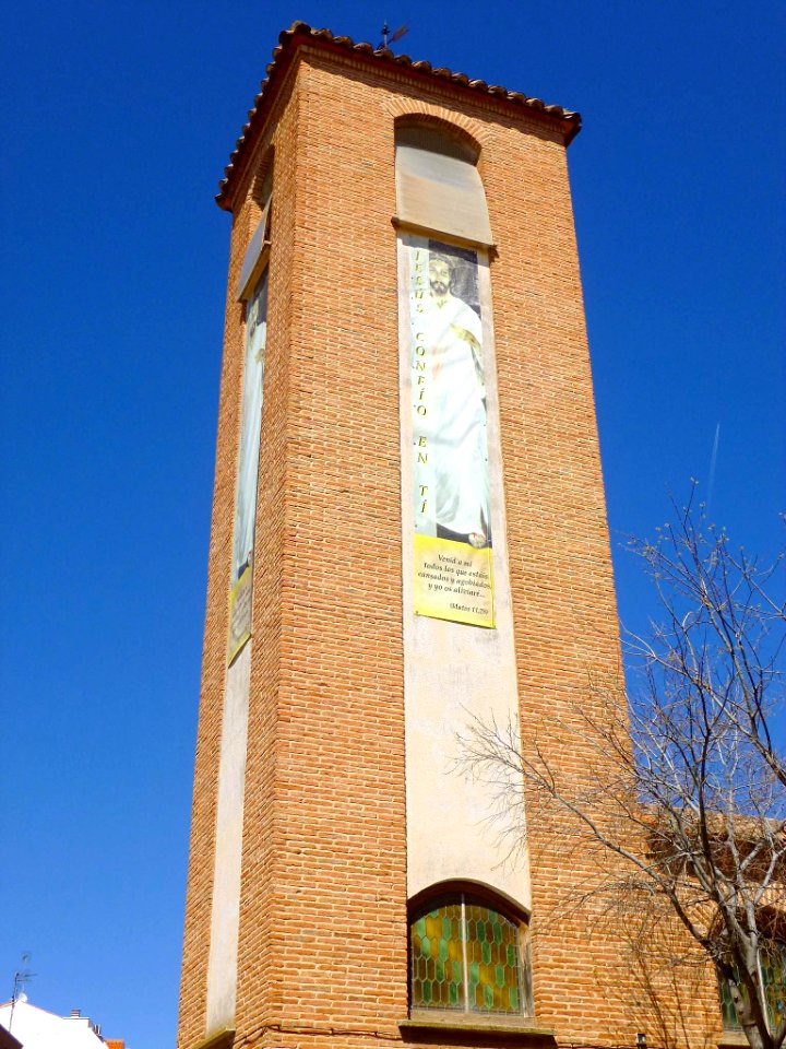 Valdepeñas - Iglesia del Santo Cristo 3