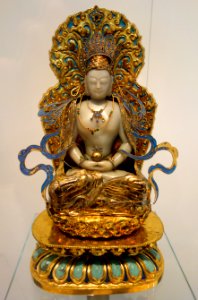Vairochana Buddha, China, Qing dynasty, 19th century AD, jade, gilt bronze, enamel, pearls, kingfisher feathers - Royal Ontario Museum - DSC03754