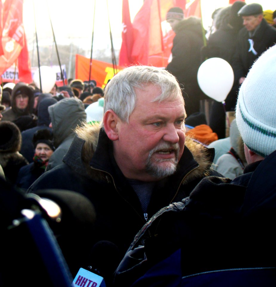 Vadim Bulavinov, Member of the State Duma (United Russia Party) visits protestor rally