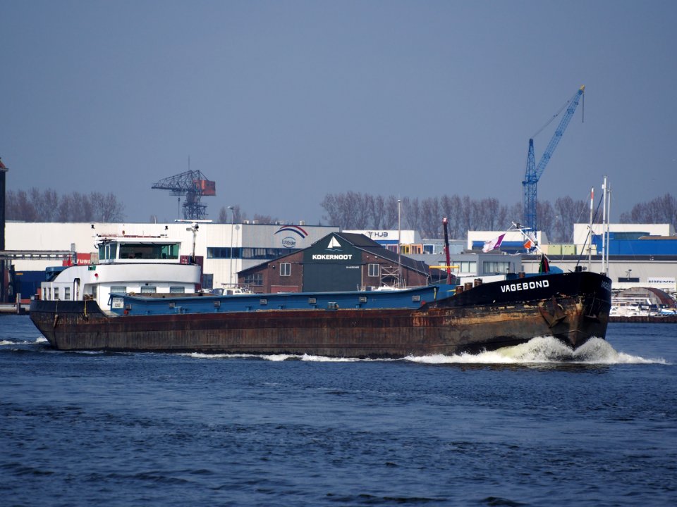 Vagebond, ENI 03310527, Noordzeekanaal, pic2