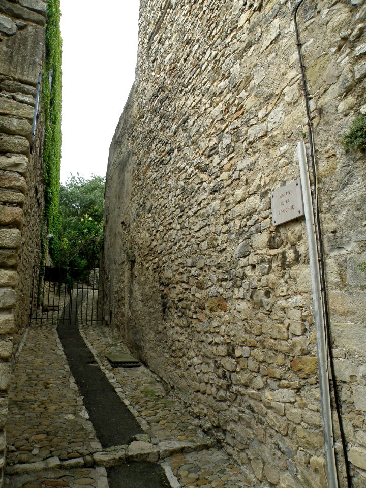 Vaison-la-Romaine Montée de la Piégonne