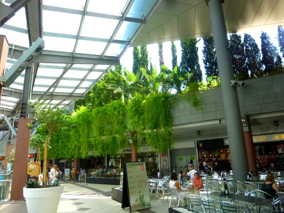 Valencia - Aqua Multiespacio, Centro Comercial 08