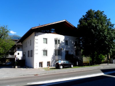 Vahrn-Goldener-Adler
