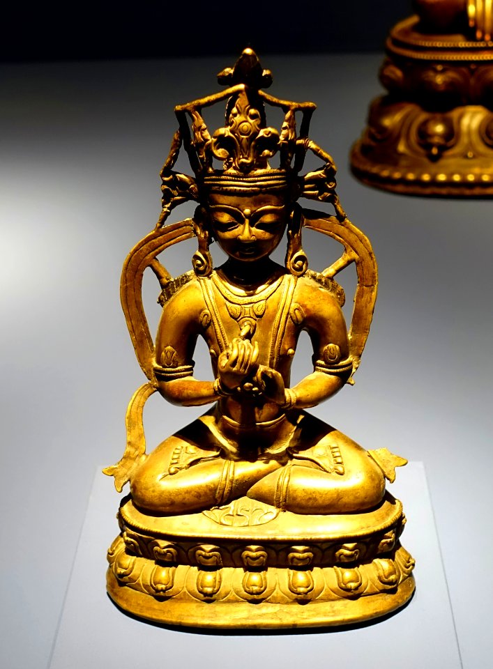 Vairocana Buddha (Nampar), western Tibet, 14th century AD, bronze - Linden-Museum - Stuttgart, Germany - DSC03682