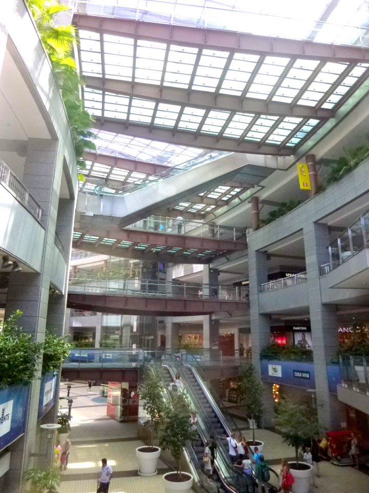 Valencia - Aqua Multiespacio, Centro Comercial 03