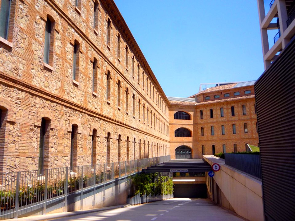 Valencia - Antigua Cárcel Modelo (Ciutat Administrativa 9 d'Octubre) 4