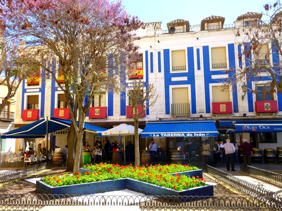 Valdepeñas - Plaza de España 12