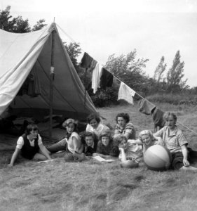 VCJC (Vrijzinnig Christelijke Jeugd Centrale) Kamp te Heemstede (Noord-Holland), Bestanddeelnr 904-1048