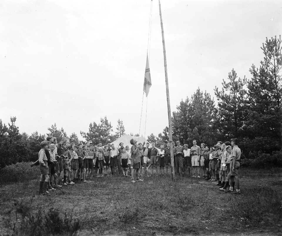 VCJC-kamp Oirschot. Vlaghijsen, Bestanddeelnr 902-9288