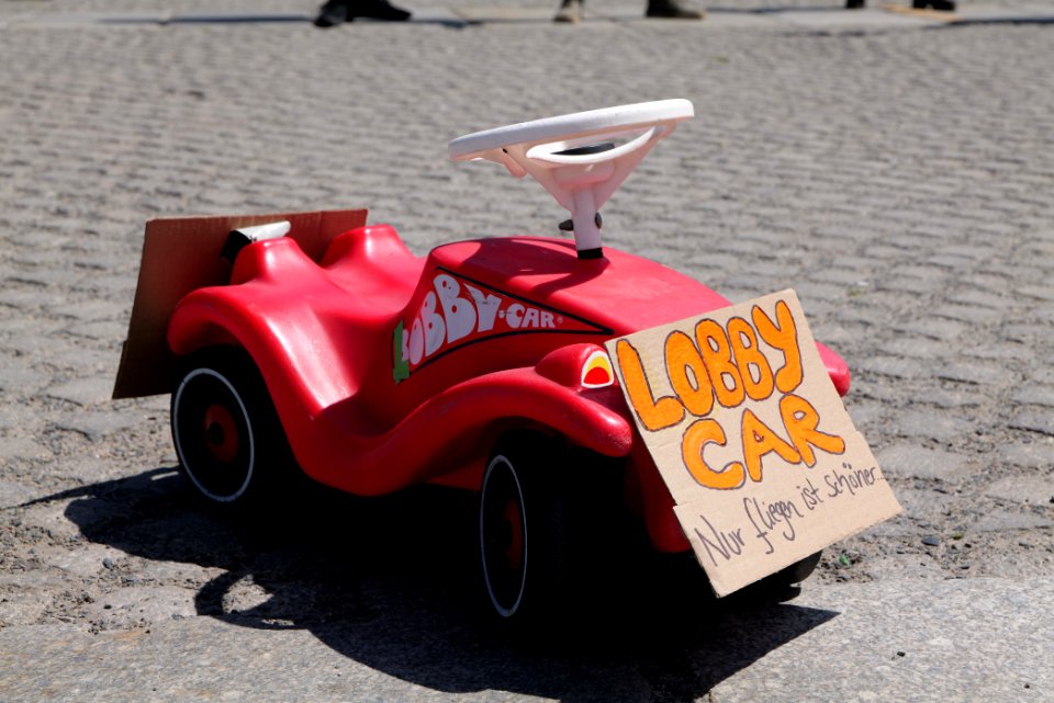 VdA satire protest Berlin 2020-06-02 23
