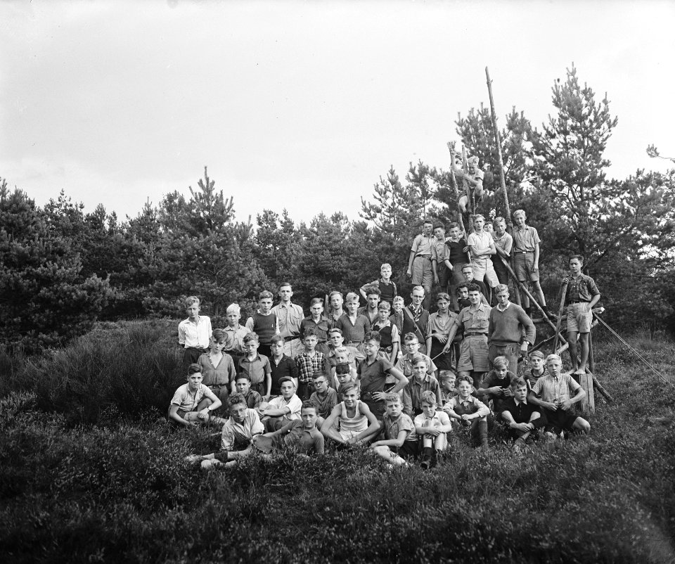 VCJC-kamp Oirschot. Groep, Bestanddeelnr 902-9289