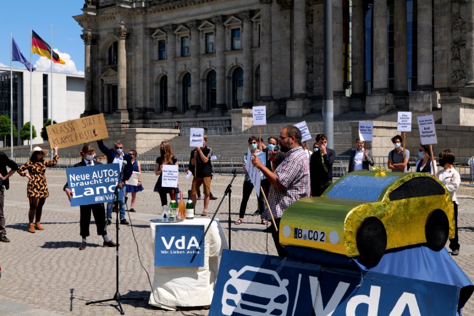 VdA satire protest Berlin 2020-06-02 19