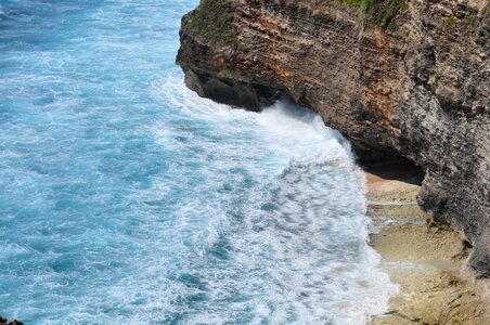 The sea the waves bali
