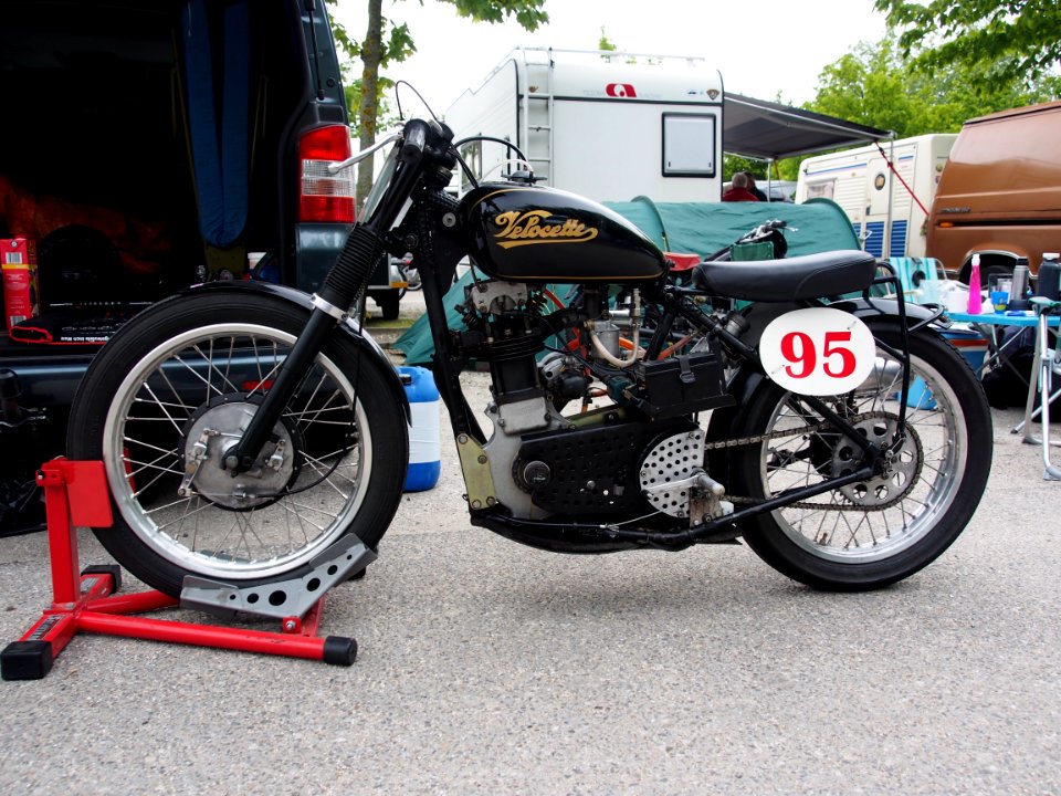 Velocette No95, pic2